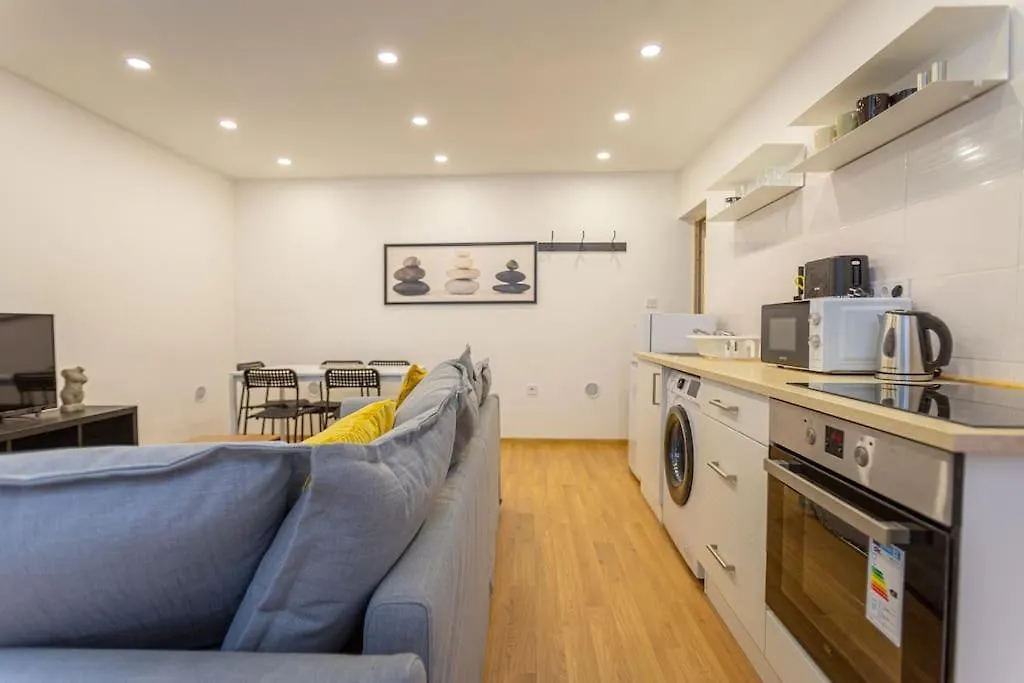 2 Bedroom Flat In The Dob Street, Venus Budapest 0*,  Hungary