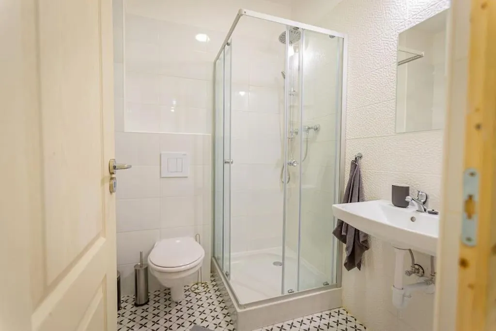 2 Bedroom Flat In The Dob Street, Venus Budapest 0*,